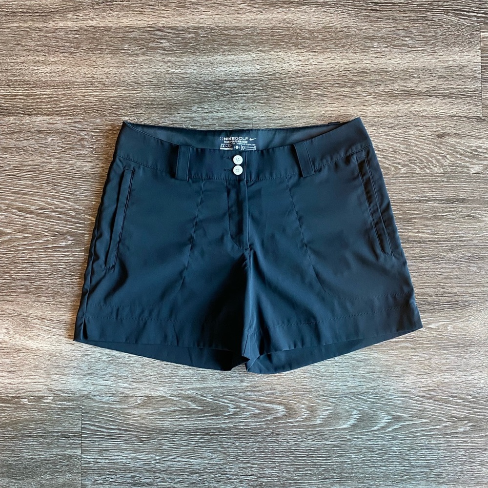 Women’s Nike Golf Tour Performance Shorts